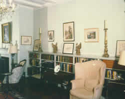 Livingroom, looking from northwest.